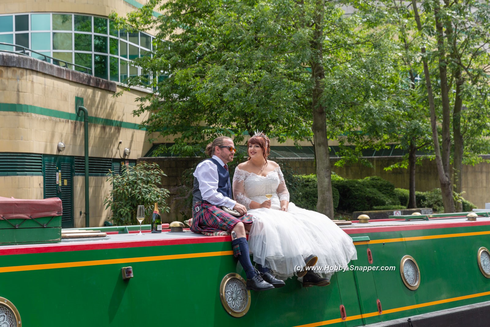 Photo Image Of: A wedding on the canal