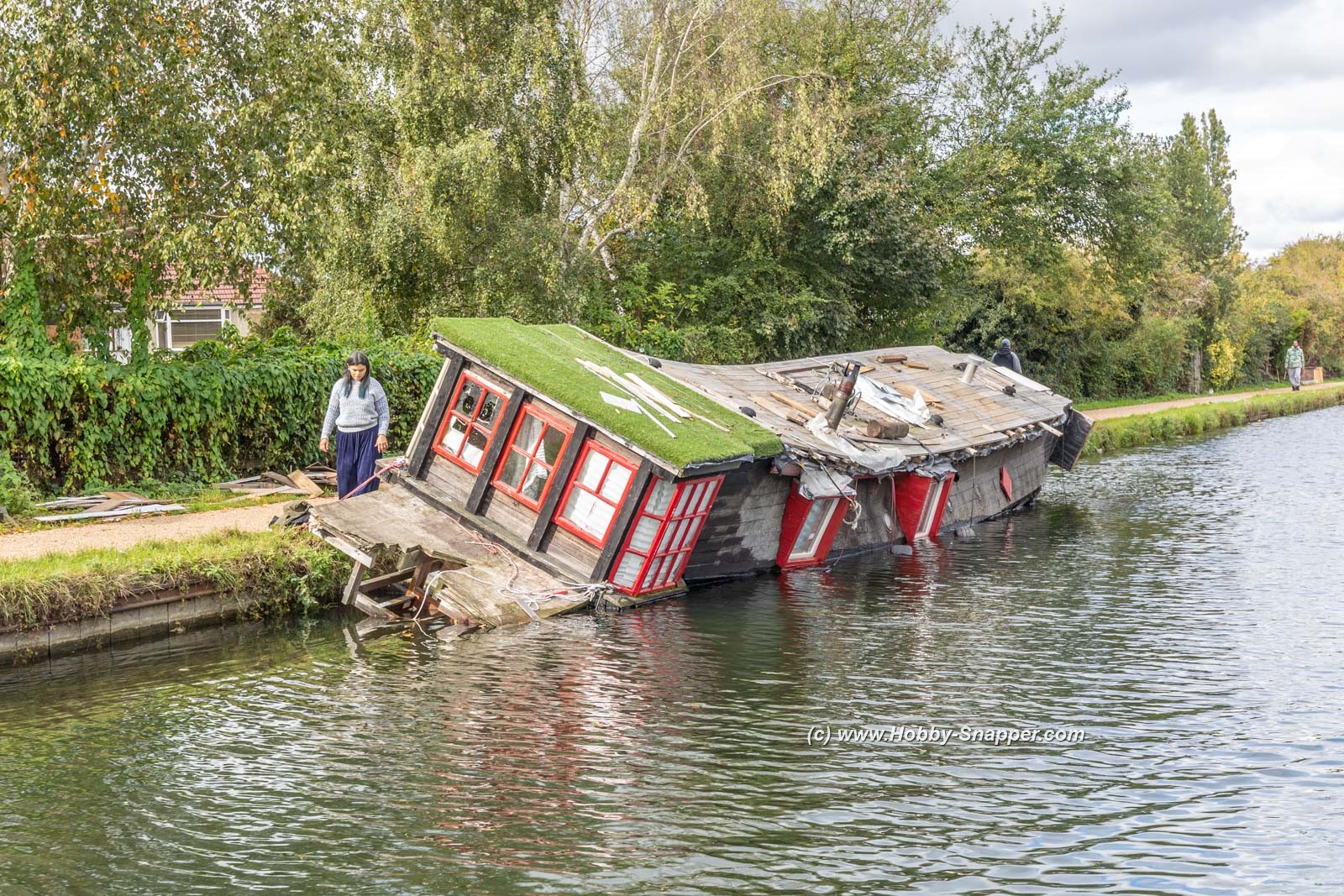 Photo Image Of: Sunken boat