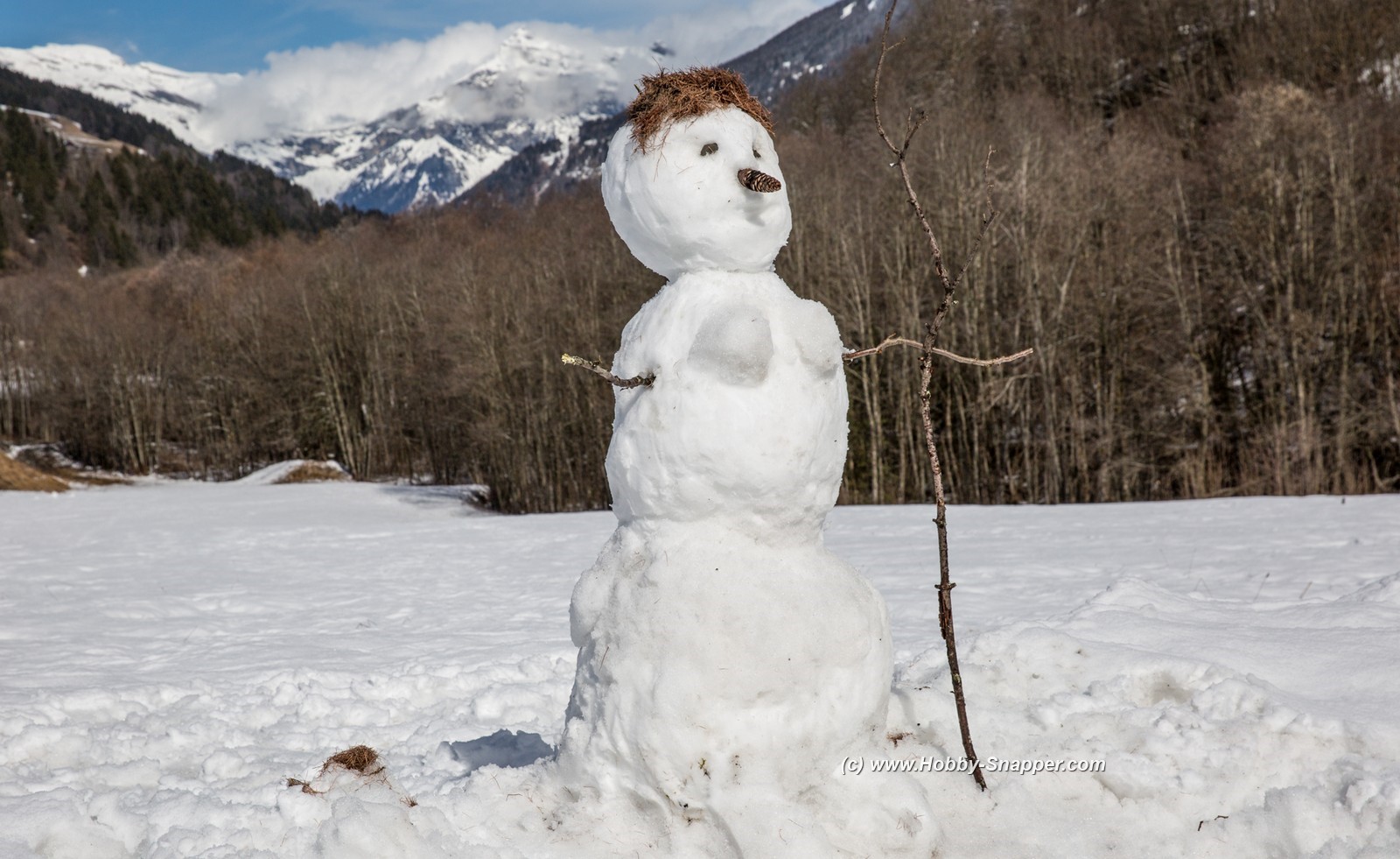 Photo Image Of: A 'Snow Woman'