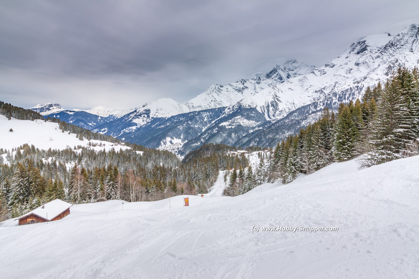 Photo Image Of: Halfway down Joux
