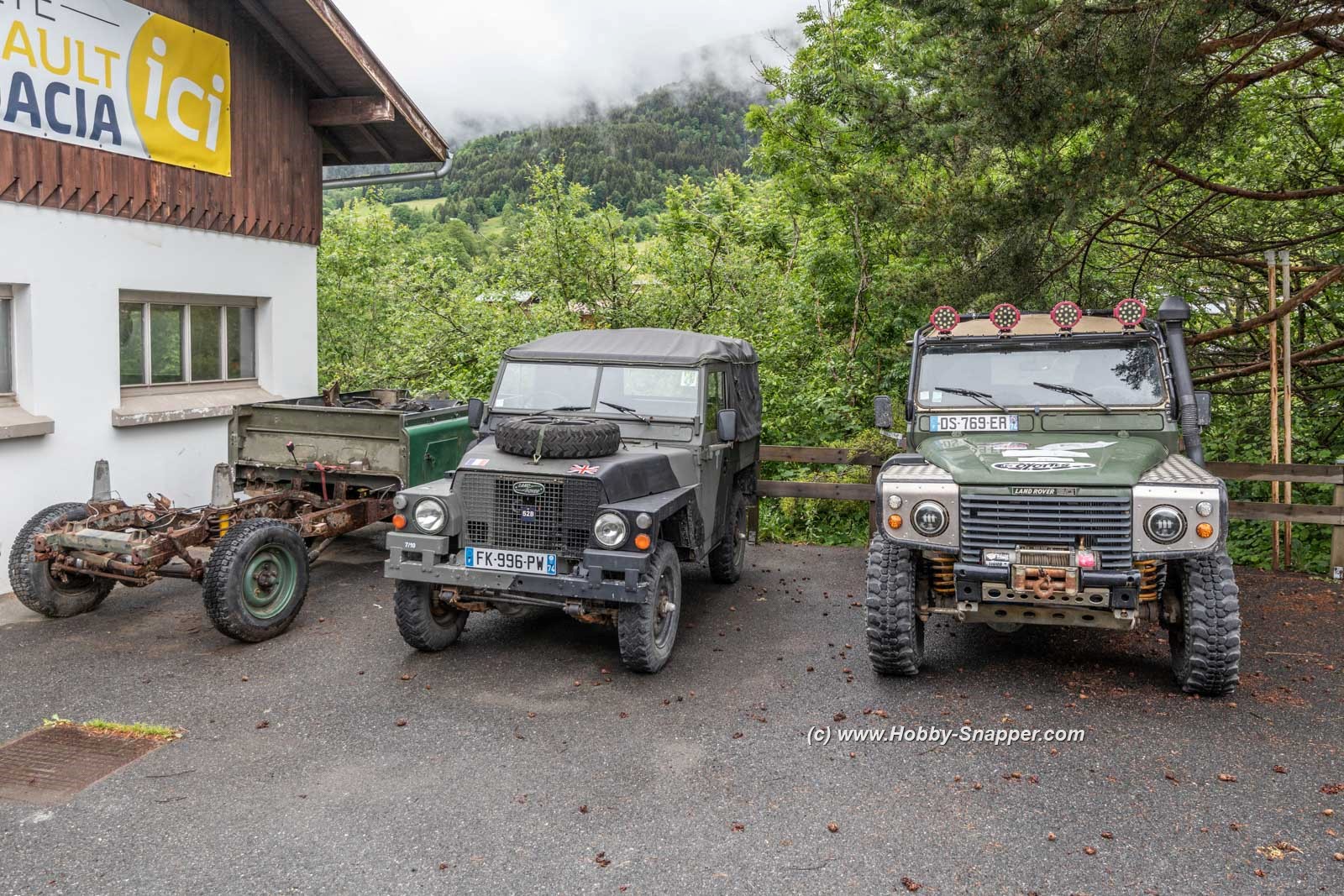 Photo Image Of: Landrovers