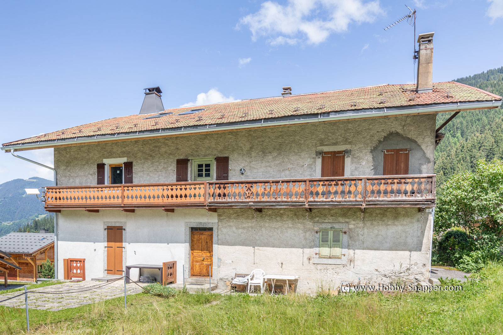 Photo Image Of: Old farmhouse