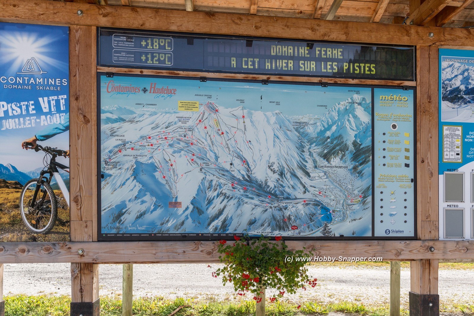 Photo Image Of: Piste Map