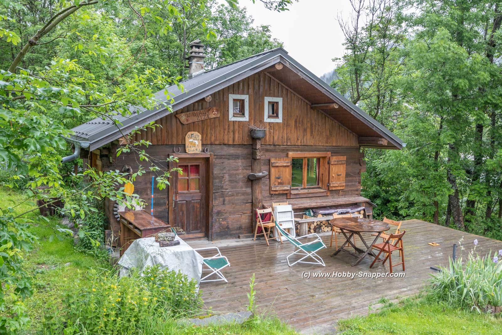 Photo Image Of: Tiny little chalet