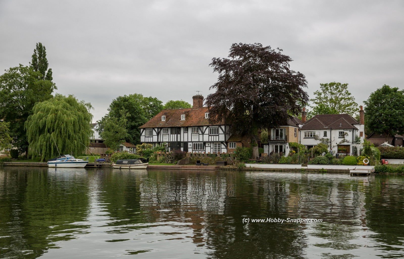 Photo Image Of: Nice riverside houses