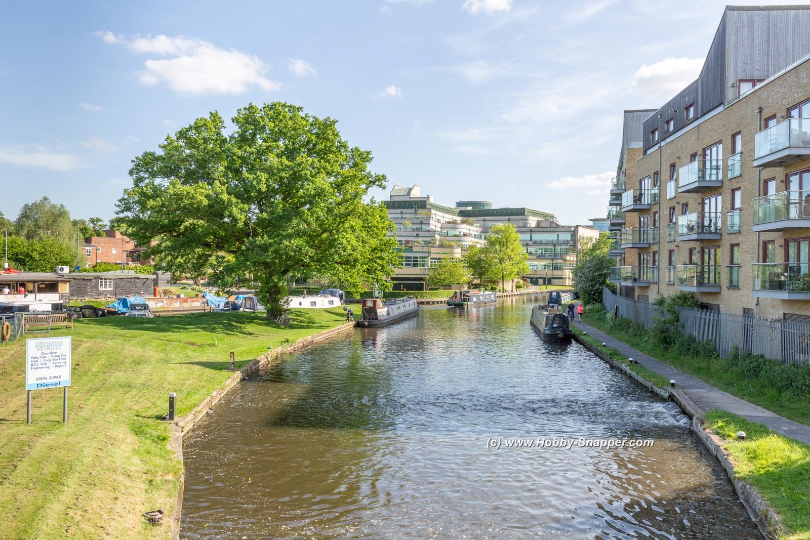 Photo Image Of: The canal at Uxbridge