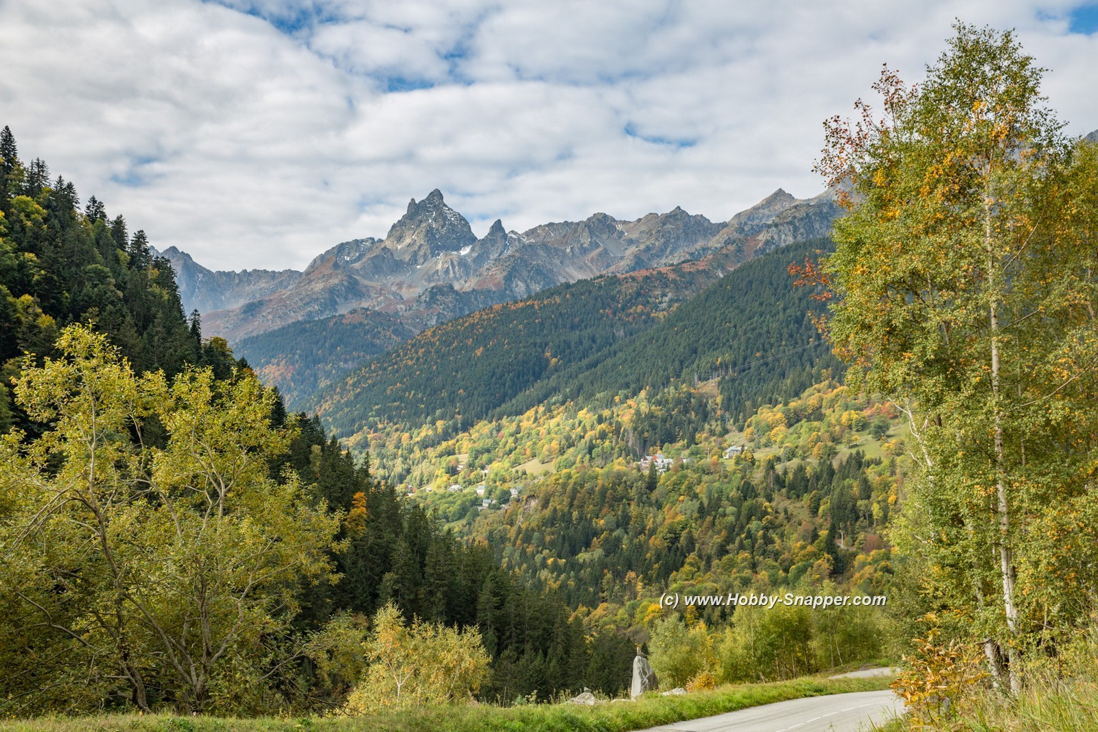 Photo Image Of: The road to Col du Glandon