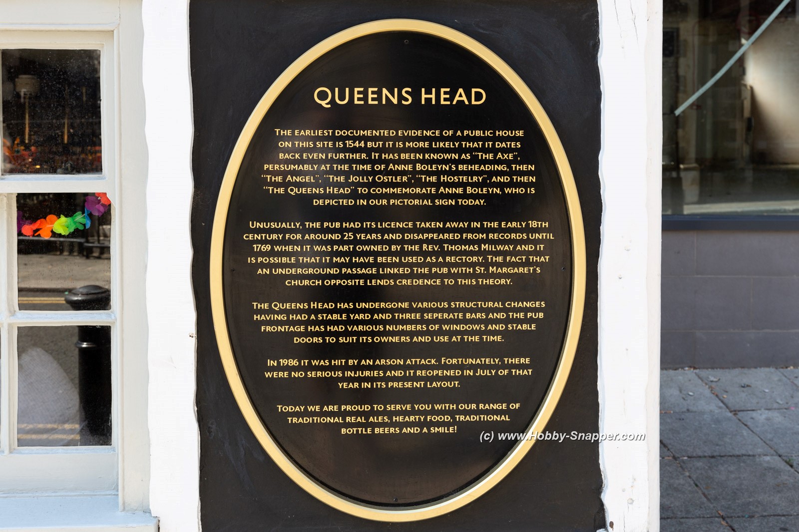 Photo Image Of: Queens Head